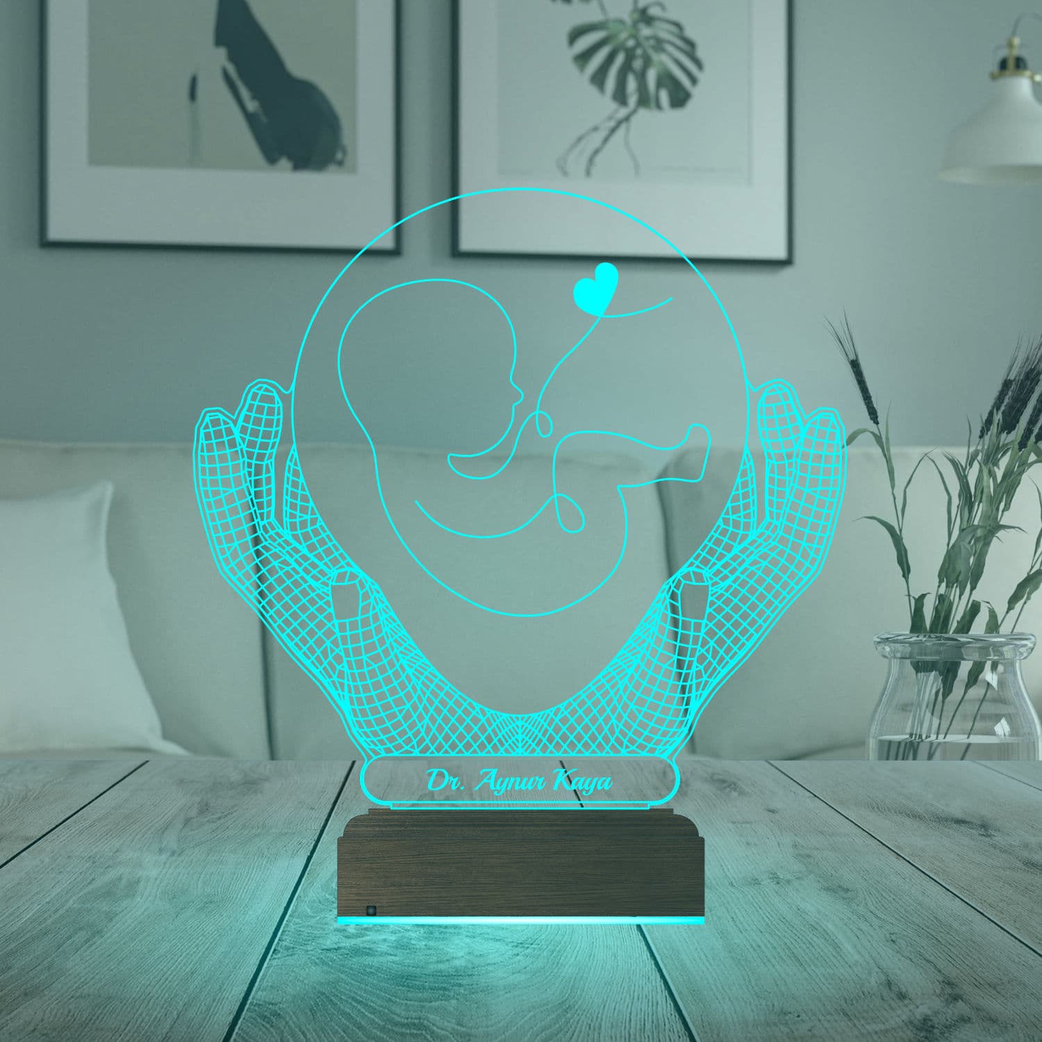 Эмбрион в руках — 3D LED Ночник | Подарок врачу-гинекологу 3